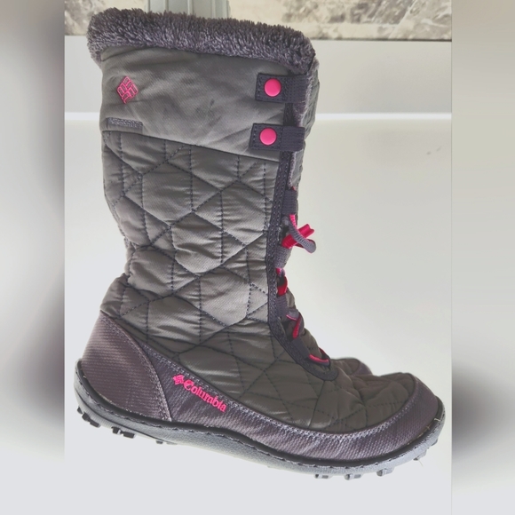 Columbia Women's Boots with 200g Insulation, Grey with Pink Accents, Size 6 - Picture 1 of 6